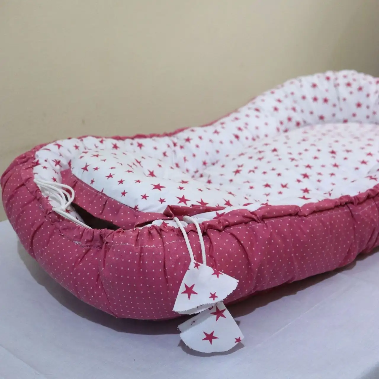  Premium Adjustable Oval Baby Bed- Pink