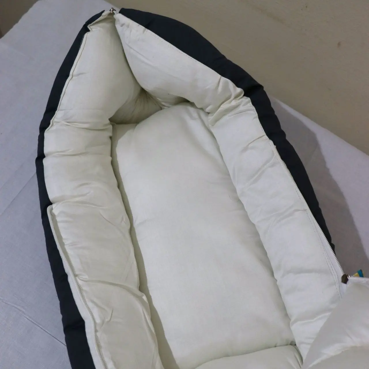 Baby Carry Bag And Sleeping Nest – Blue And White